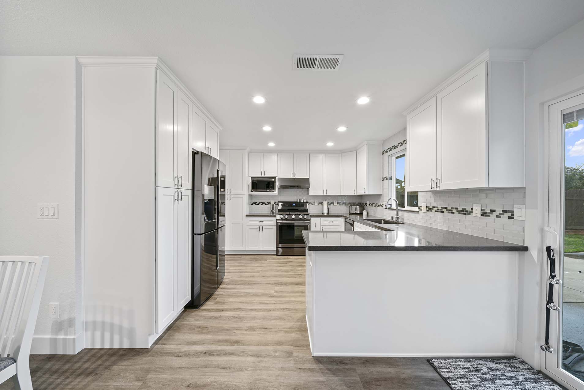 Kitchen Remodel in Citrus Heights, CA 95610 by Luxehome Construction Inc.