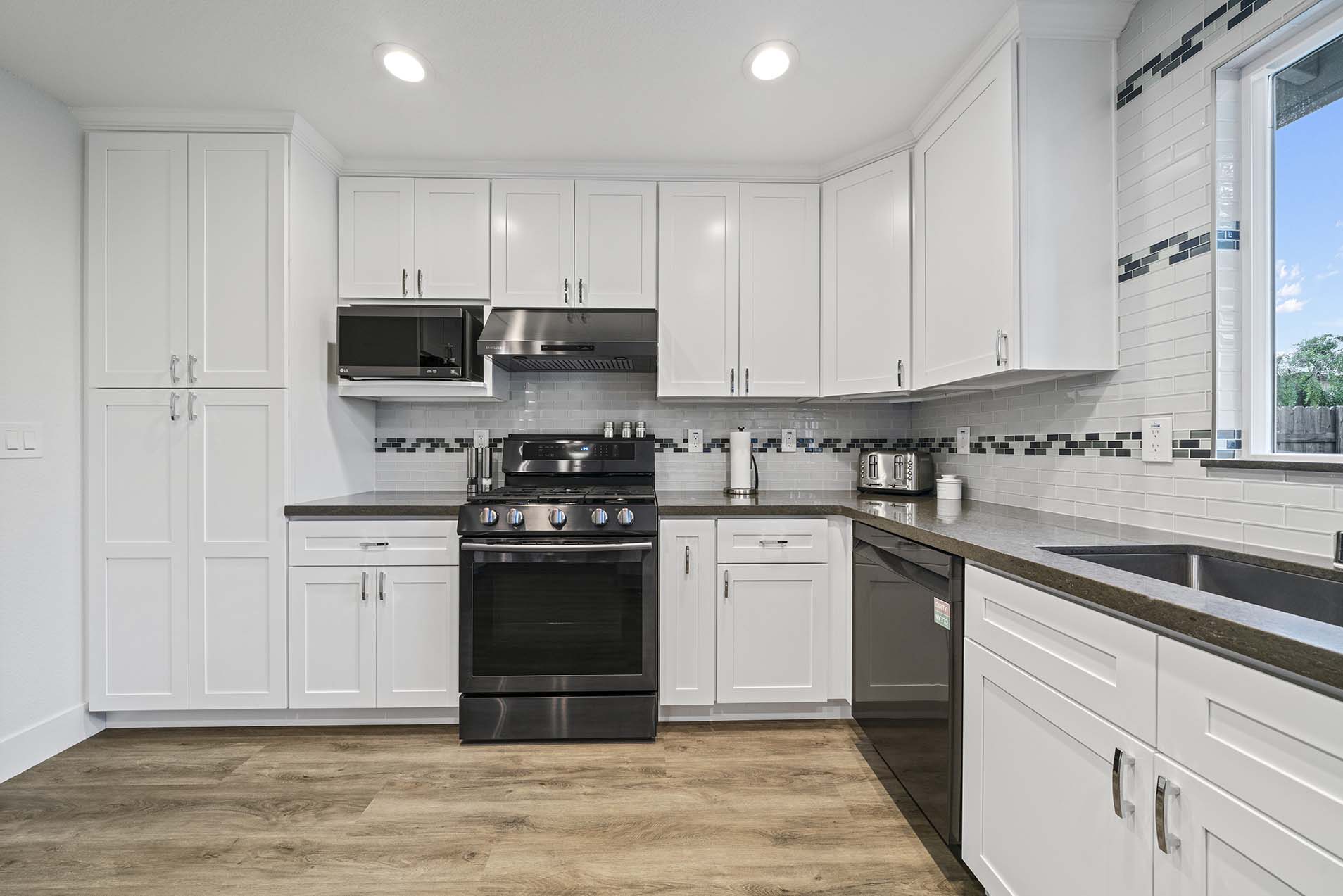 Kitchen Remodel in Citrus Heights, CA 95610 by Luxehome Construction Inc.