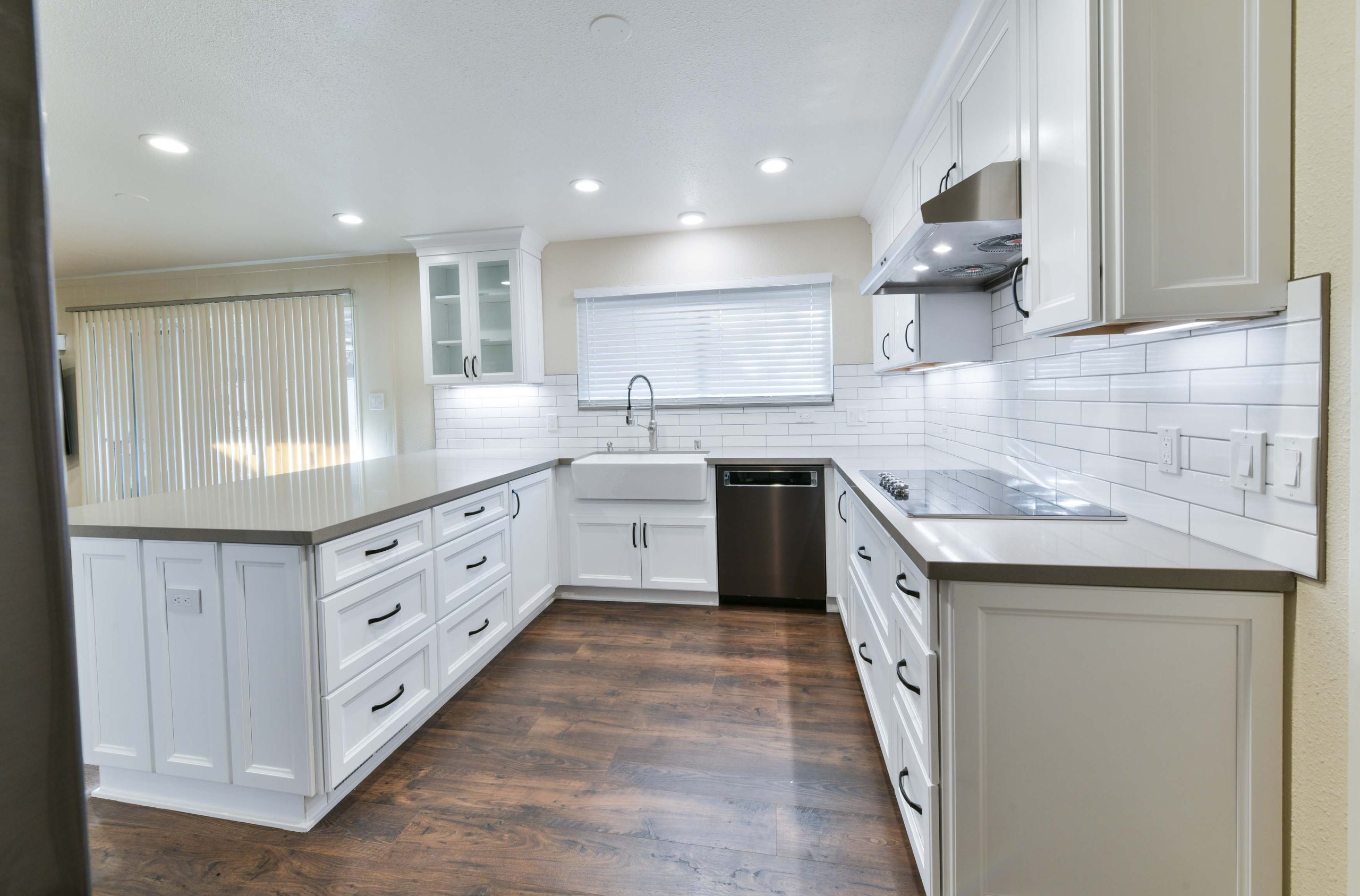 Sleek Stainless Steel Hood Over Cooktop