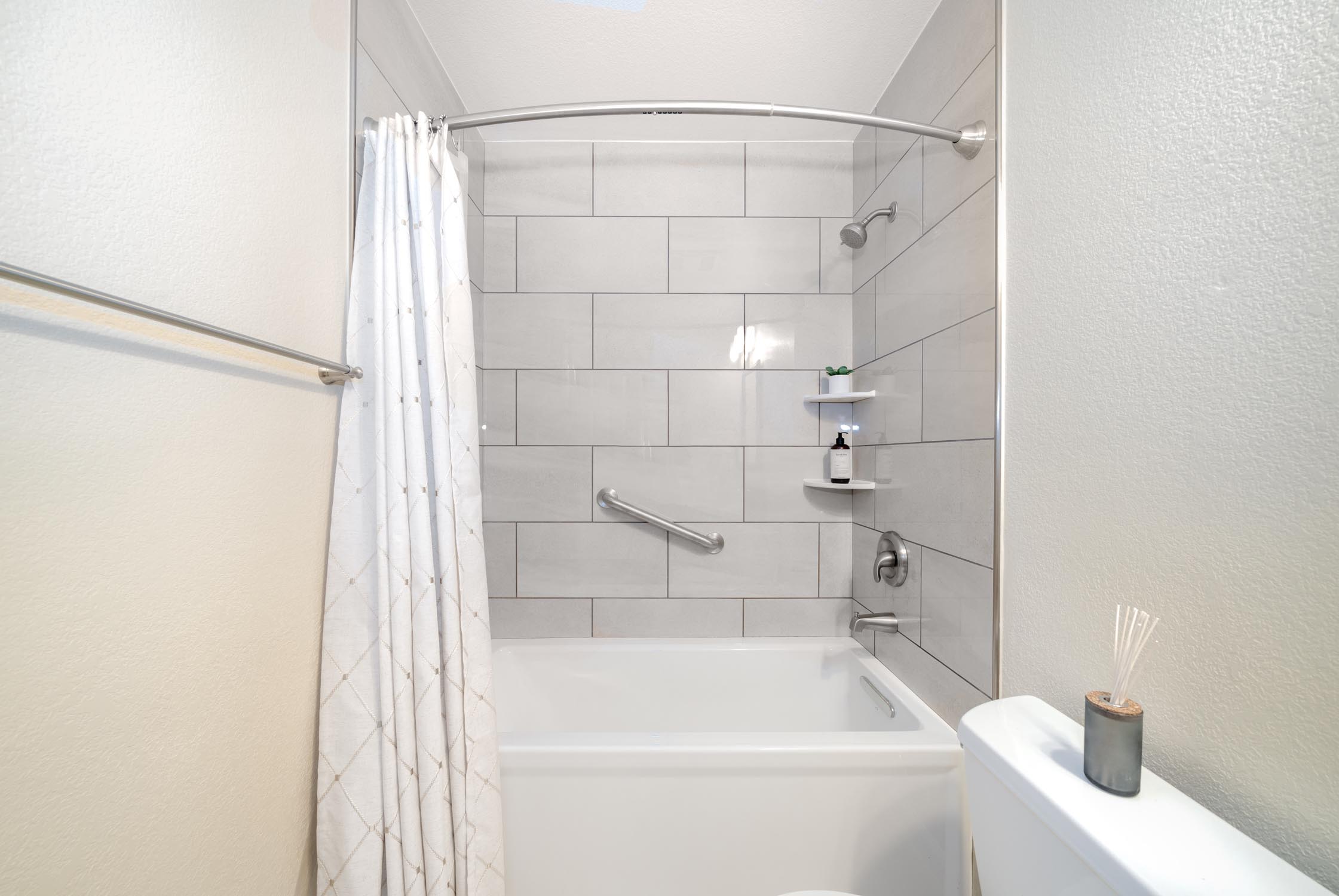 Guest Bathroom Tub and Shower Area Elk Grove CA 95624