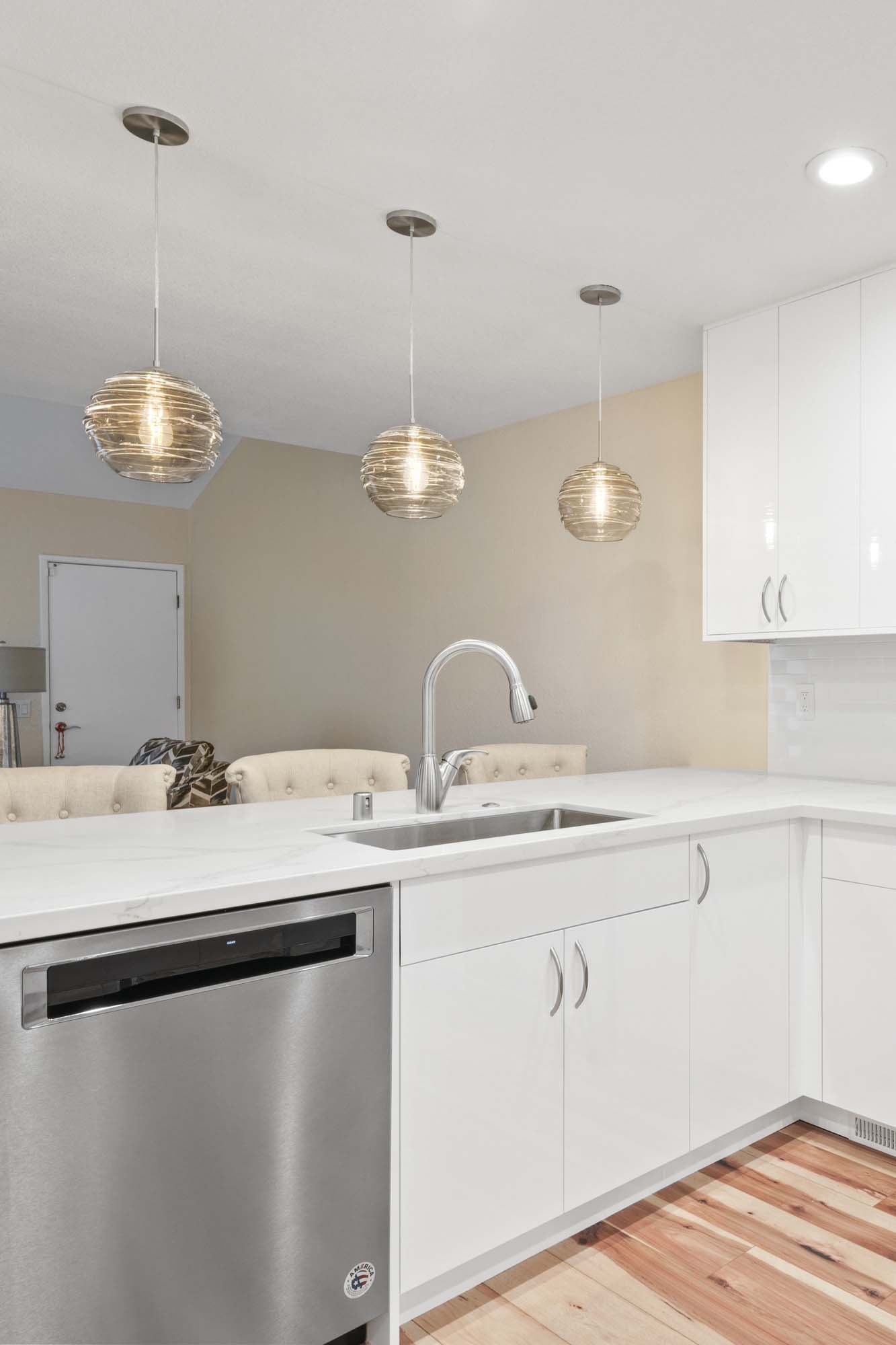 Kitchen Island Pendant Lighting Fair Oaks CA 95628